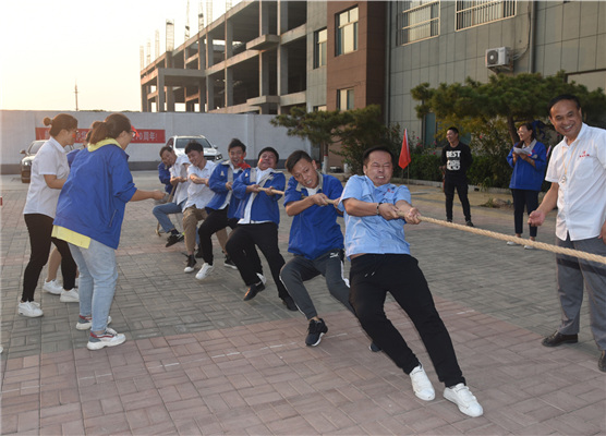 年度職工運動會拔河比賽